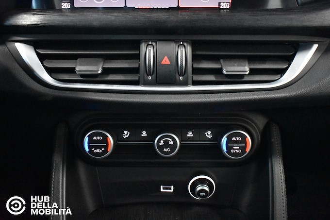 ALFA ROMEO Stelvio 2.2 Turbodiesel 190 CV AT8 Q4 Business